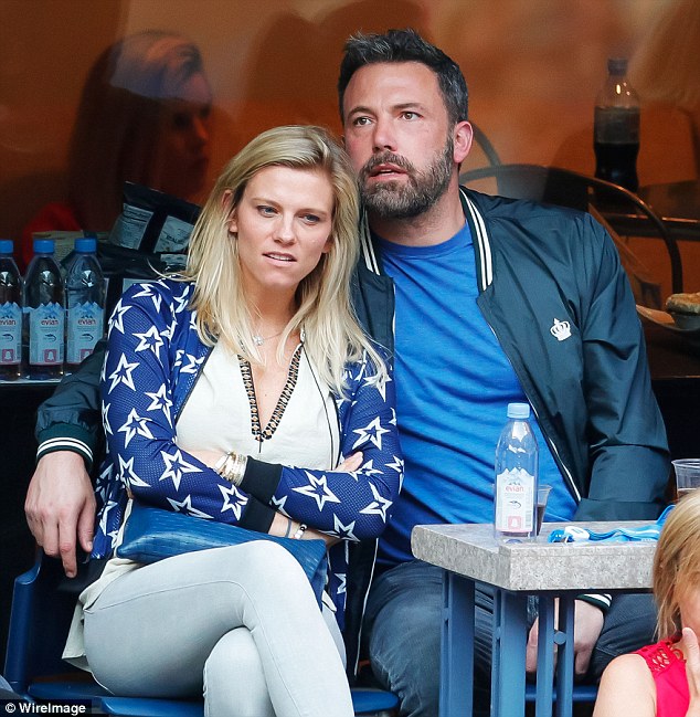 Ben Affleck and Lindsay Shookus parted due to alcohol addiction of the  actor | Wirewag